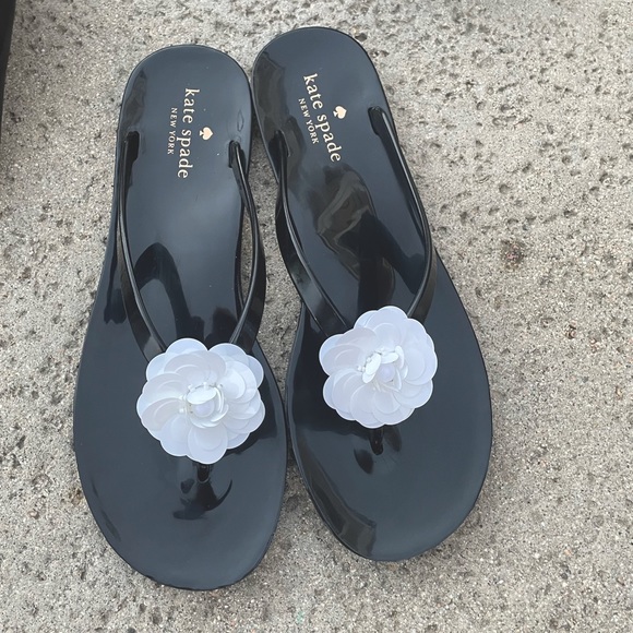 Kate Spade Fiorina Floral Jelly Flip Flop - Picture 1 of 3